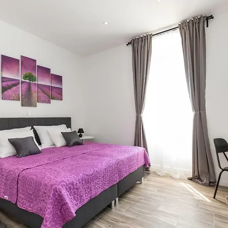 Seabed Rooms1 Pensjonat 4*